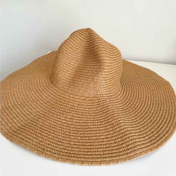 Sun Hat - Picture 2 of 3